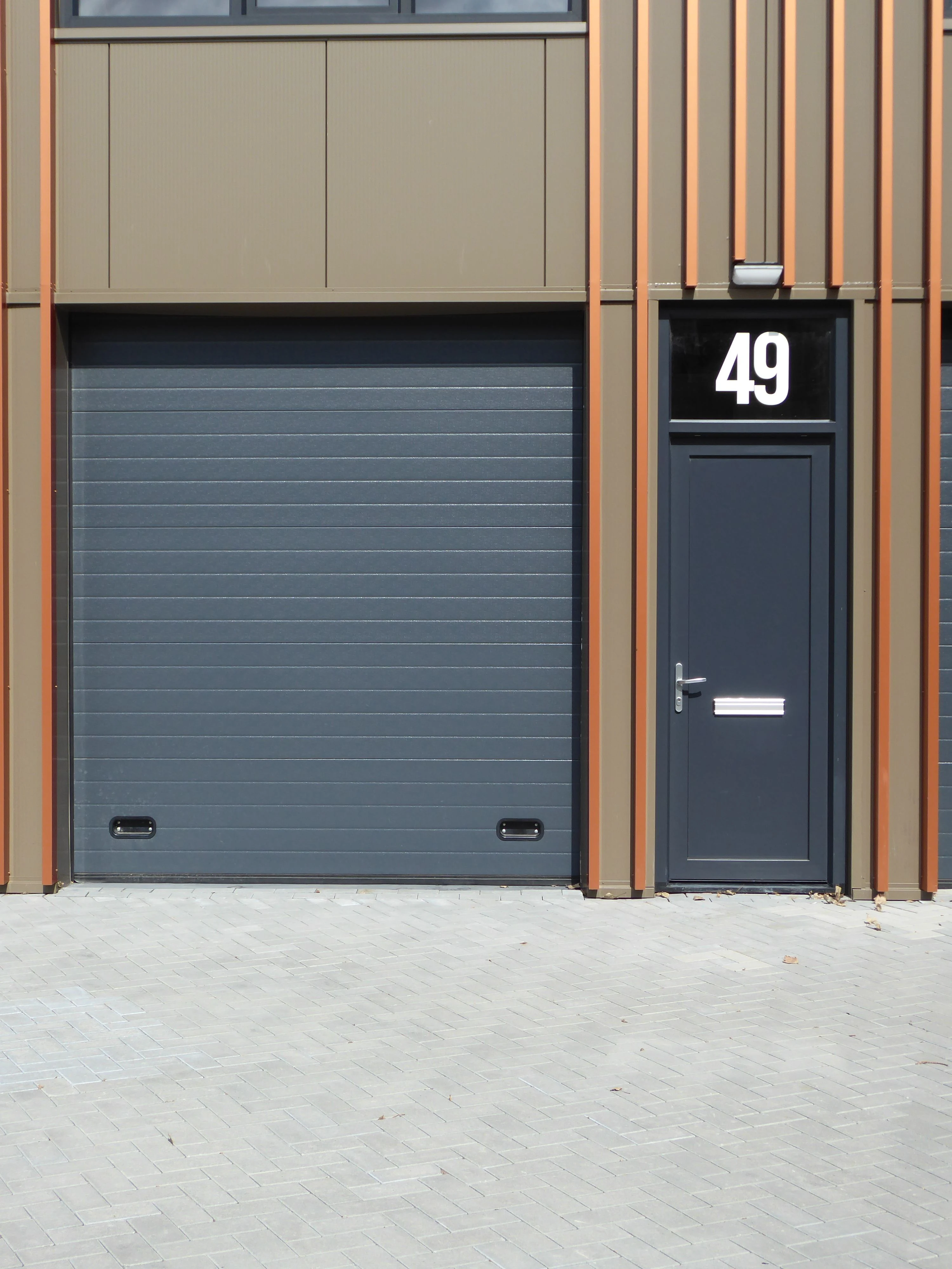 Residential garage door in Corona